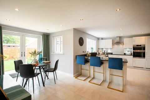 5 bedroom detached house for sale - Plot 271, Wolverley at Charters Gate Phase 2, Park Lane, Castle Donington DE74