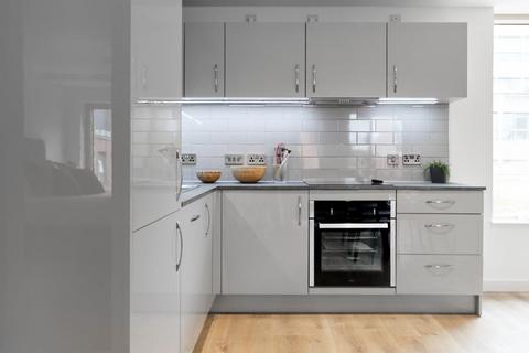 2 bedroom apartment to rent, Flat 25 :: The Quarters