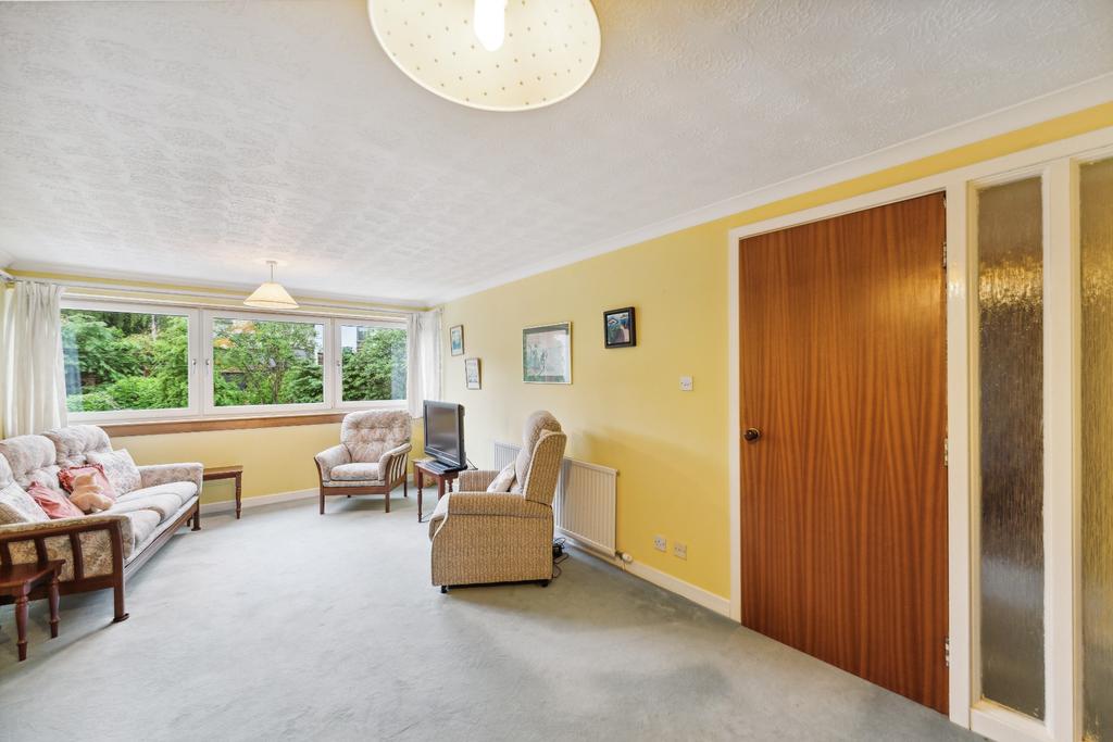Balcarres Avenue, Flat 11... 2 bed flat £139,000