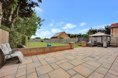 4 bedroom detached house for sale, Wisbech Road, Outwell, PE14