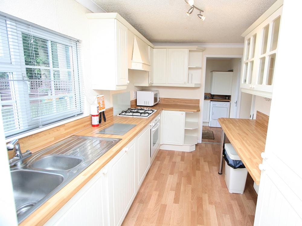 Woodlands Park, Biddenden TN27 2 bed park home for sale £180,000