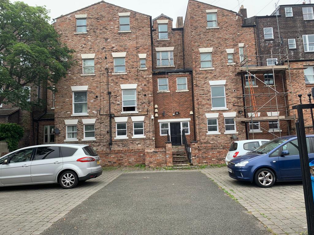 108 Princes Road, Liverpool... 1 bed terraced house £750 pcm (£173 pw)