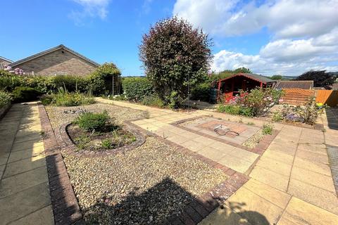 3 bedroom bungalow to rent, Bridport