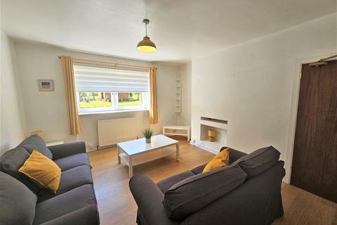 3 bedroom flat to rent, Union Glen, City Centre, Aberdeen, AB11