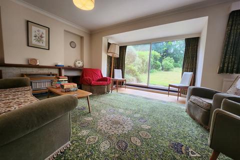 121 Albury Drive, Pinner, HA5 3RJ