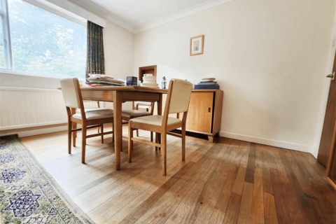 121 Albury Drive, Pinner, HA5 3RJ