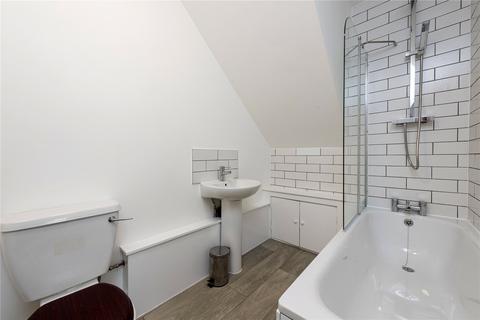 1 bedroom apartment to rent, Balham High Road, SW17