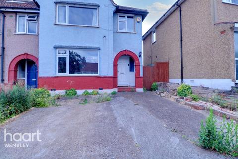 37 Chipstead Gardens, London, NW2 6EL