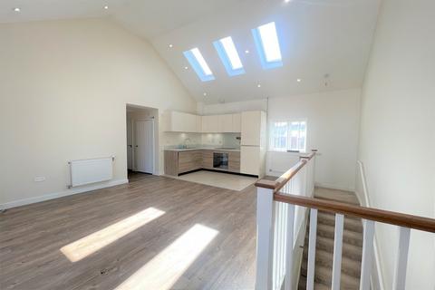 2 bedroom flat to rent, Cook Way, Broadbridge Heath, Horsham, RH12