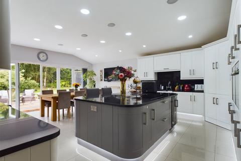 5 bedroom detached bungalow for sale - WHEAT LANE, LATHOM ORMSKIRK