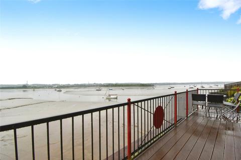 2 bedroom house to rent, Maltings Wharf, Manningtree, Essex, CO11