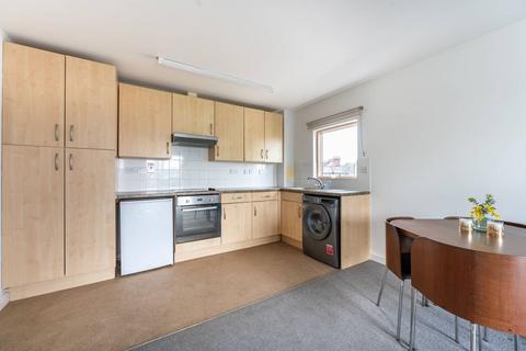 1 bedroom flat for sale, Walm Lane, Willesden, London, NW2