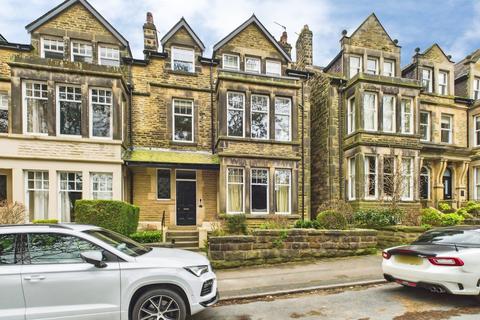 undefined, Harlow Moor Drive, Harrogate, HG2