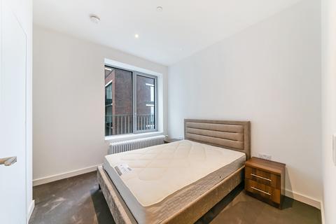 2 bedroom apartment to rent, Goodluck Hope Walk, London, E14