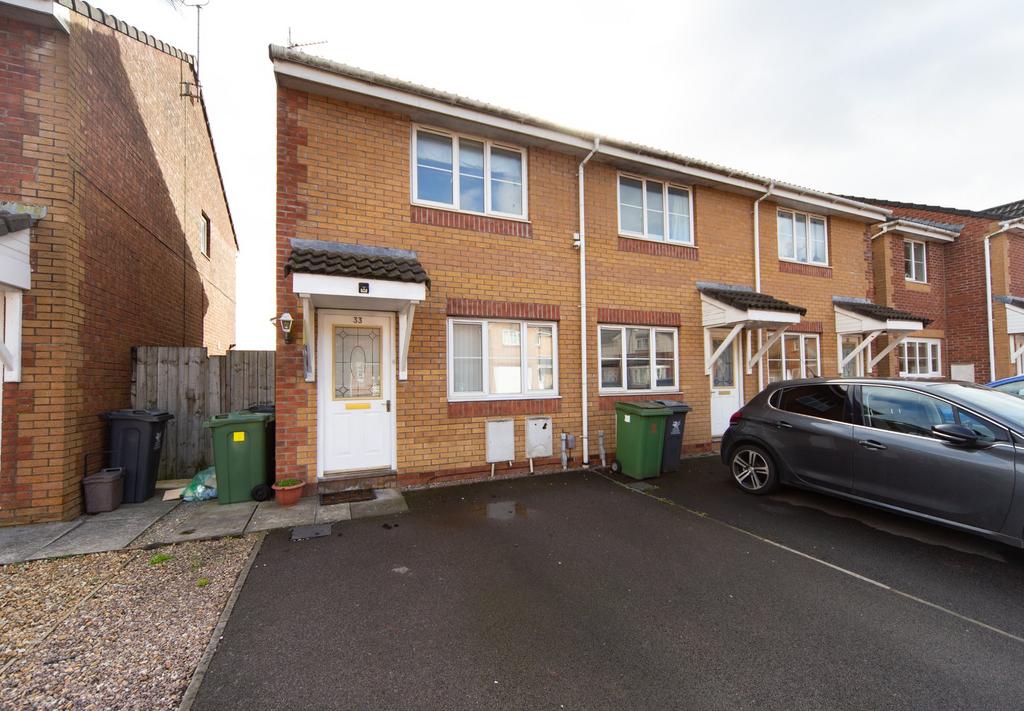 Hind Close, Pengam Green, Cardiff, CF24 2 bed end of terrace house £