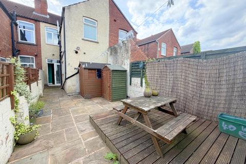 3 bedroom terraced house to rent, West End Avenue, Doncaster DN5