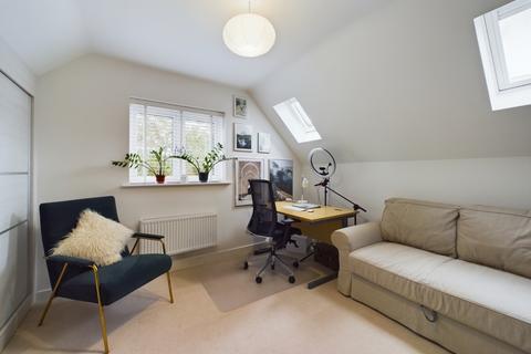 4 bedroom link detached house for sale, Kennett Lane, Chertsey, Surrey, KT16