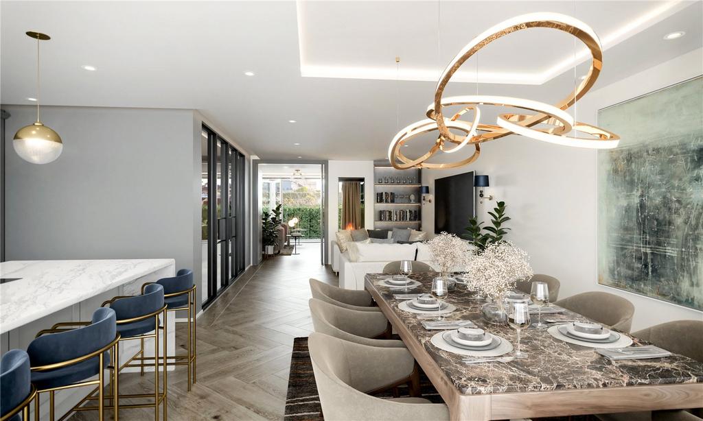 Dining/Kitchen Area