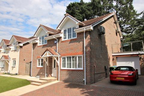 4 bedroom detached house for sale, Hill Cottage Gardens, West End, Southampton