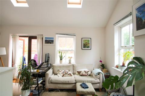 1 bedroom end of terrace house to rent, Upton Road, Bristol, BS3