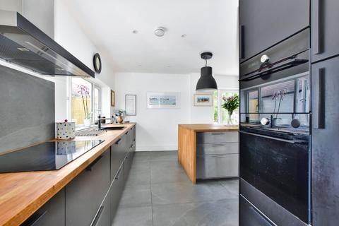 4 bedroom detached house for sale, New Road, Amersham, Buckinghamshire, HP6