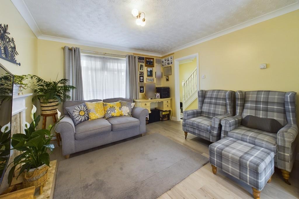 Coriander Drive, Thetford 3 bed detached house for sale £270,000