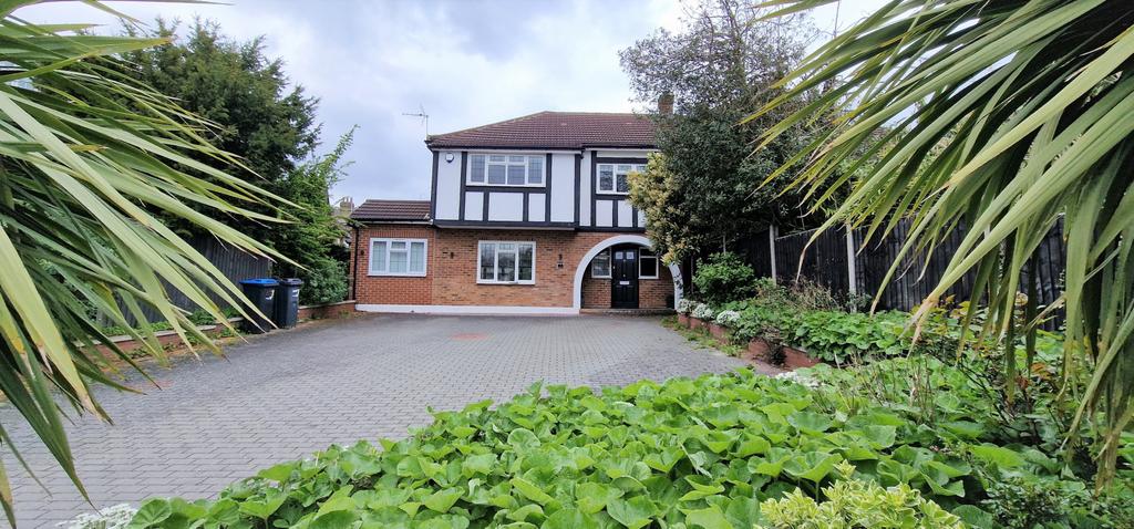 3 4 bedroom extended semi detached house