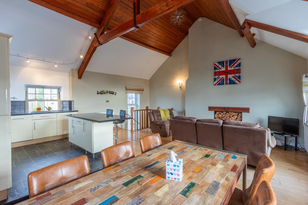 Open Plan Living Dining Kitchen