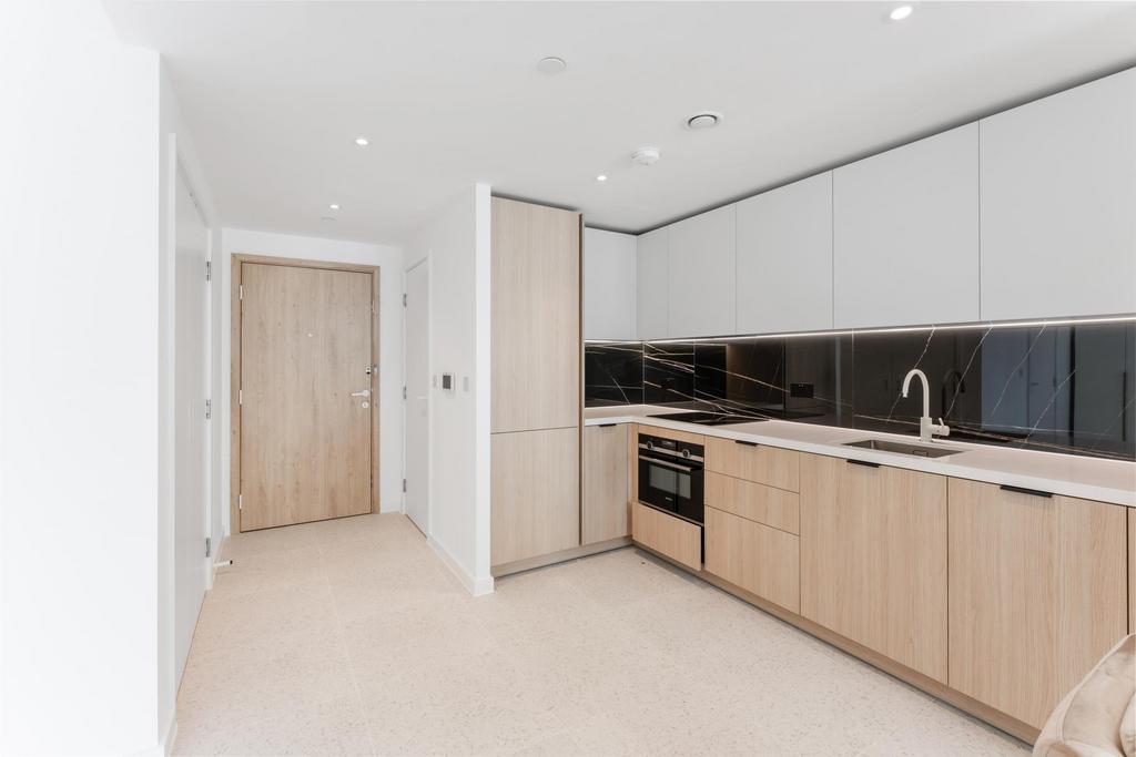 Apartment in London - View 5
