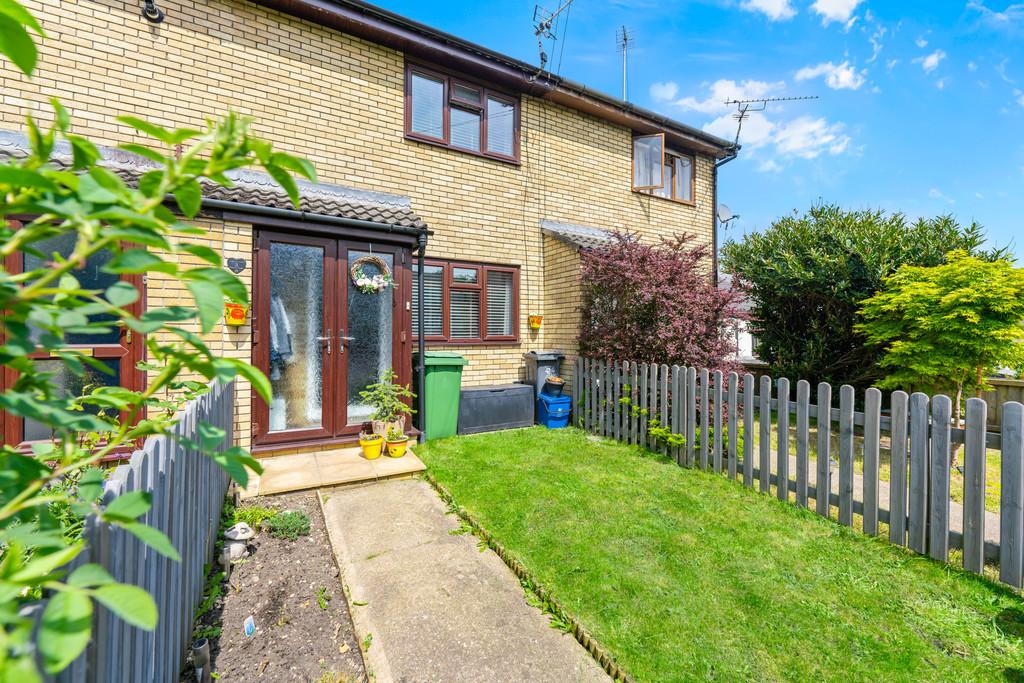 Penbury Court, Chapel Road, 2 bed terraced house for sale