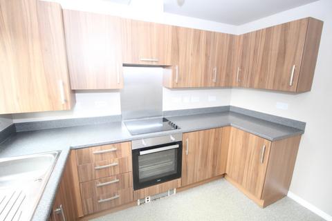 2 bedroom townhouse to rent, Old Scholars Avenue, Castleford