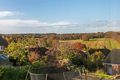 3 Felmer Drive, Kings Worthy, Winchester, SO23 7PY