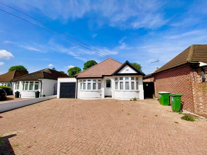Langdale Crescent, Bexleyheath 2 bed detached bungalow for sale £575,000