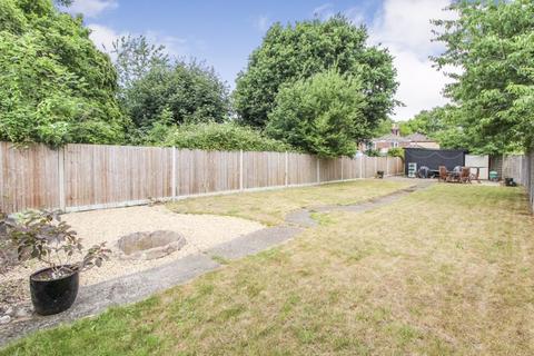 10 Romill Close, West End, Southampton, SO18 3NE