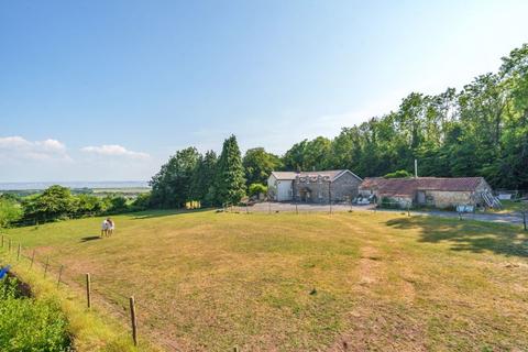 5 bedroom equestrian property for sale - Minnetts Lane, Rogiet, Monmouthshire NP26