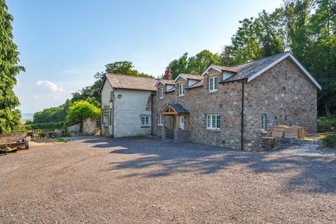 5 bedroom equestrian property for sale - Minnetts Lane, Rogiet, Monmouthshire NP26