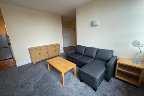 2 bedroom flat to rent, Green Lane, Sheffield, South Yorkshire, S3