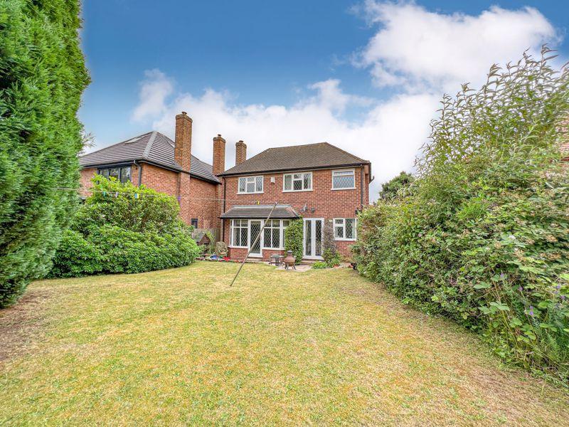 Inglewood Grove, Streetly, Sutton Coldfield, B74 3LL 3 bed detached