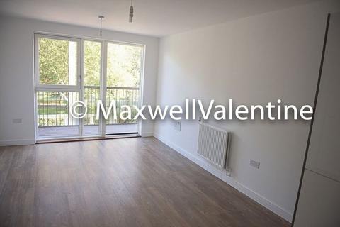 1 bedroom apartment for sale, One bedroom first floor apartment in Croydon