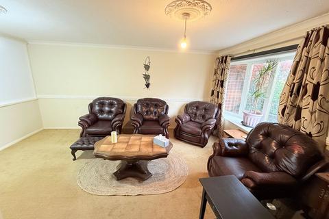 3 bedroom terraced house to rent, Tynedale Walk, Shildon