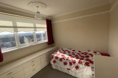 3 bedroom terraced house to rent, Tynedale Walk, Shildon