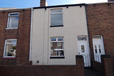 3 bedroom terraced house to rent, Bryan Street, Spennymoor DL16