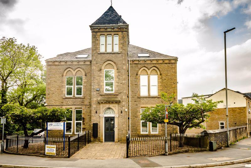 Somerset Road, Huddersfield 1 bed apartment £650 pcm (£150 pw)