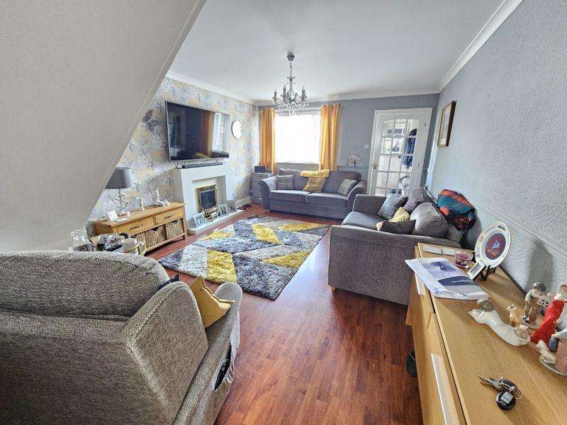 Lounge Additional