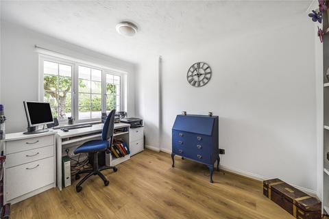 19 Brunswick Grove, Cobham, KT11 1HP