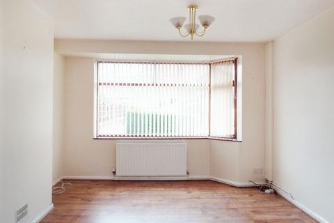 3 bedroom semi-detached house to rent, Saltersford Lane, Alton, Stoke-On-Trent