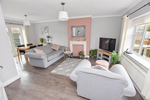 25 Ash Lane, Appleton, Warrington, WA4 3DD