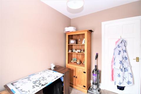 3 bedroom terraced house for sale, North Road, Withernsea, HU19