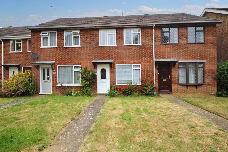 Ramsay View, Hazlemere HP15 2 bed terraced house for sale £375,000