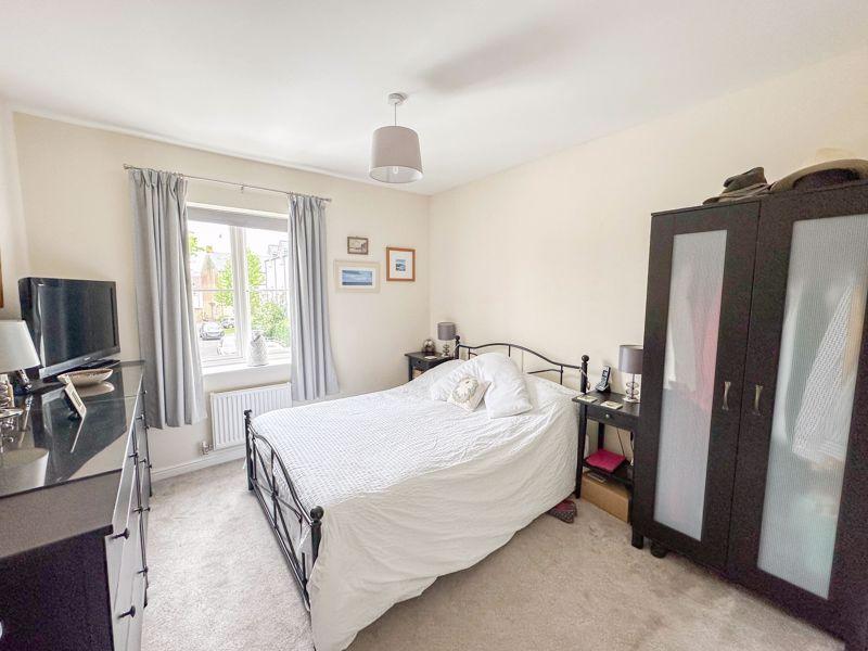Summerleaze Park, Shepton Mallet 2 bed apartment £795 pcm (£183 pw)
